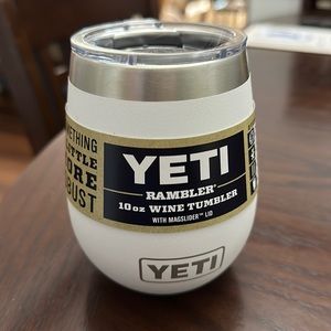 Yeti wine tumbler with lid